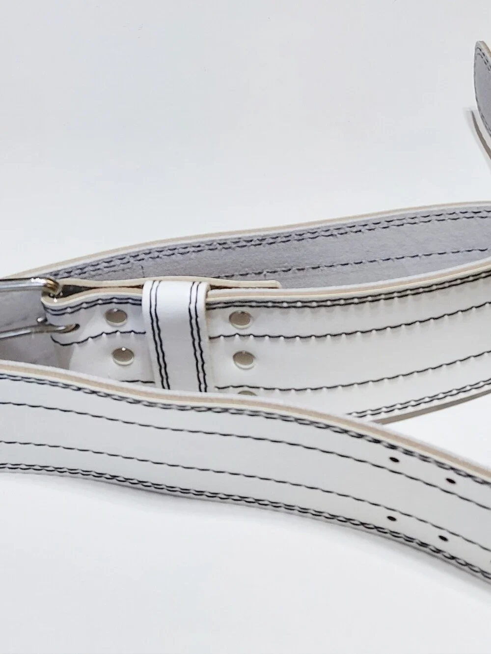DARK IRON FITNESS White Leather Double Prong  Weightlift Belt for Men and Women